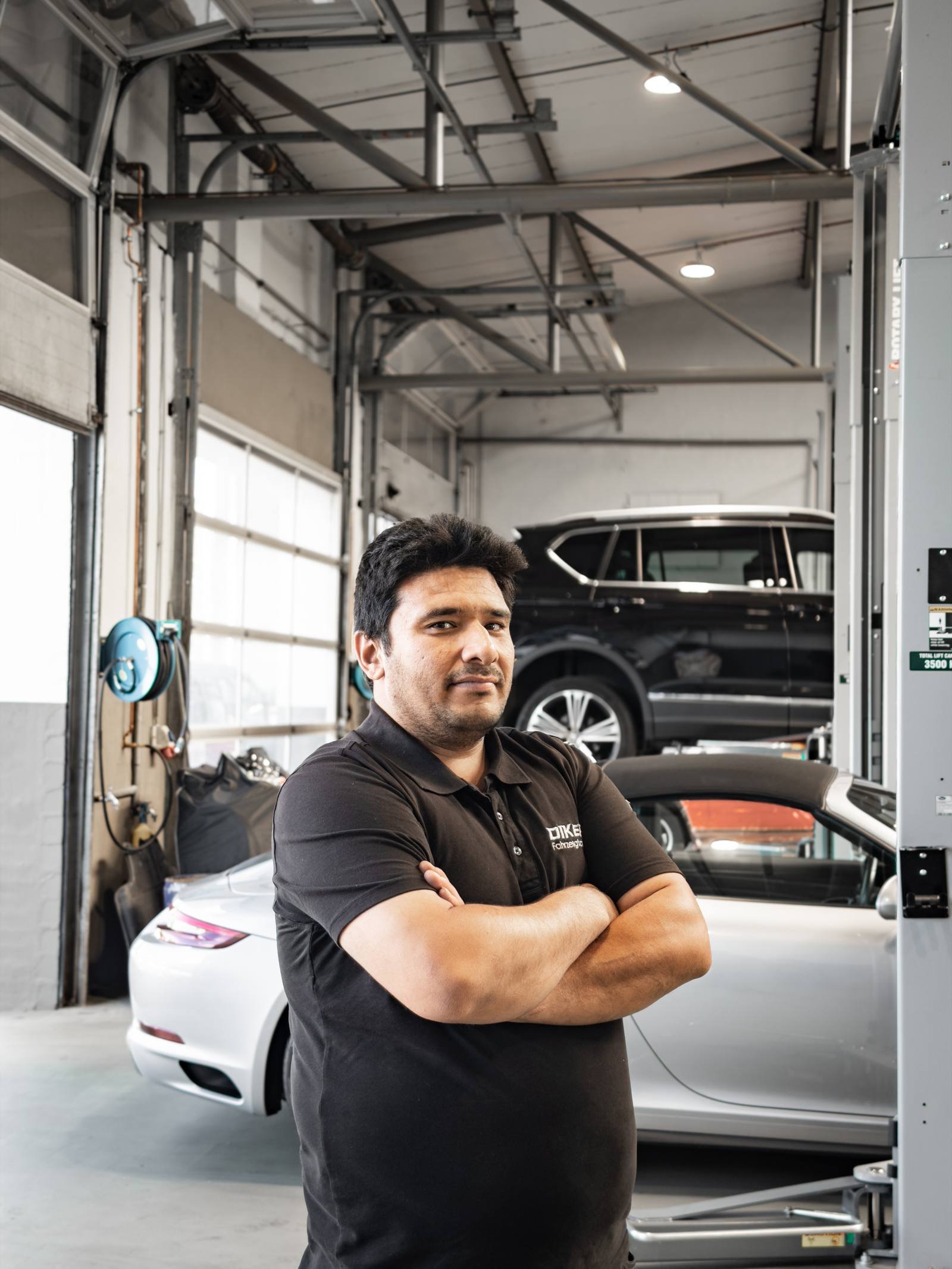 Mostafa Ramezani, Kfz-Mechatroniker